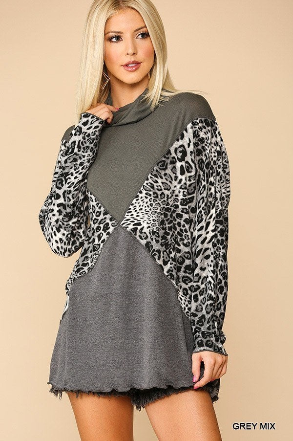 Solid And Animal Print Mixed Knit Turtleneck Top With Long Sleeves